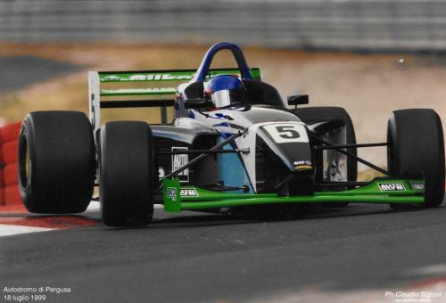 Giorgio Vinella Formula 3000 Championship 1999 Pergusa Team Martello Racing 2 sideways chicane