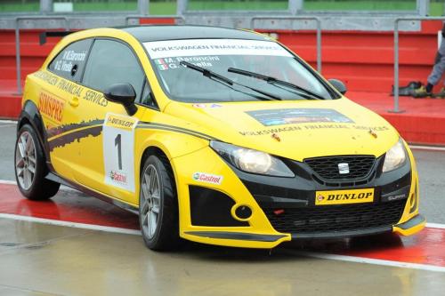 Giorgio Vinella 2012 Campione Ibiza Cup Seat Motorsport Ufficiale Baroncini Imola Campionato Italiano leader pit stop
